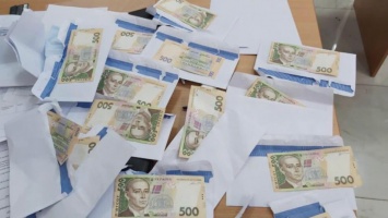 По 500 грн за голос: в Борисполе разоблачили массовый подкуп избирателей