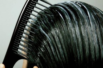 Вещи, которые нельзя делать с мокрыми волосами