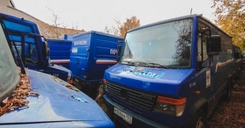 В Москве нашли десятки брошенных грузовиков «Почты России»