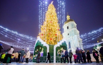 В Киеве еще не решили, как праздновать Новый год. Будут учитывать эпидситуацию