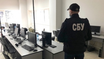CБУ блокировала еще два call-центра, обворовывавших банковские счета