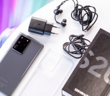 Смартфоны серии Samsung Galaxy S21 не получат зарядное устройство и наушники в комплекте