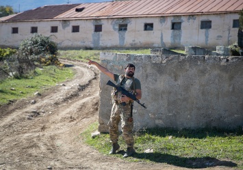 Баку и Ереван сообщают о жертвах в зоне конфликта в Карабахе