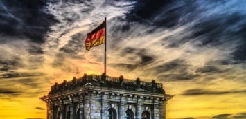 Германия со 2 ноября вводит мягкий локдаун