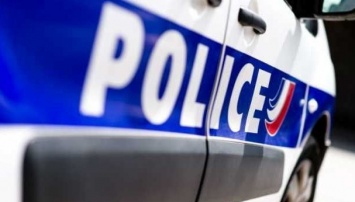 Еще в одном городе Франции полиция застрелила нападавшего