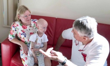 Единственная в Украине девочка с синдромом преждевременного старения успешно перенесла вторую масштабную операцию