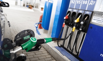 Цены на бензин могут вырасти на 50-60 коп./л, цена на автогаз достигла потолка и останется в пределах 12,2-13,2 грн/л, - эксперты