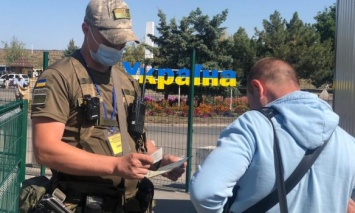 На Донбассе боевики дважды разблокировали движение дорожным коридором "Донецк-Мариуполь"