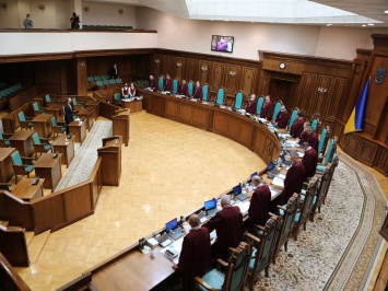 Конституционный суд Украины готов переехать в Харьков - Тупицкий