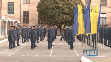 В ХНУВСе отказываются комментировать причины гибели своих курсантов и офицеров (видео)