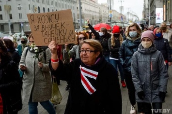 В Минске проходит протестный марш