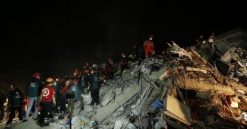 Число погибших в Турции после землетрясения увеличилось до 28