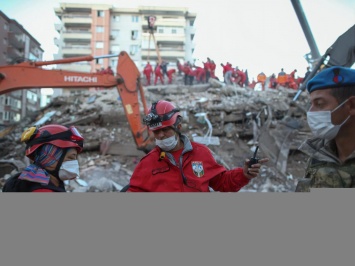 Землетрясение в турецком Измире. Число жертв уже более 50 человек