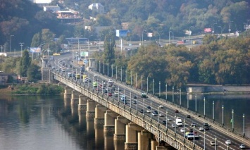 Движение по мосту Патона возобновлено, - КГГА