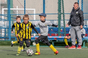 В Евпатории завершился традиционный детско-юношеский турнир по футболу