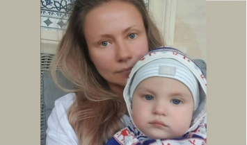 Мария Миронова впервые показала лицо маленького сына