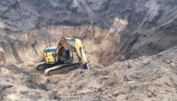 «Черные археологи» уничтожают скифский курган на Николаевщине