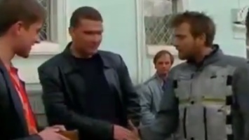 Ретроспектива: Как звезда "На игле" и "Звездных войн" Юэн МакГрегор приезжал на Луганщину (видео)