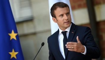 Франция противостоит исламистским террористам, ведь отстаивает ценности свободы - Макрон
