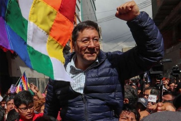 СМИ: В Боливии неизвестные совершили покушение на президента