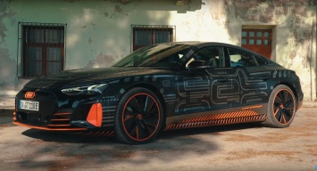 Журналисты протестировали электрический Audi RS E-Tron GT 2021 года (ВИДЕО)