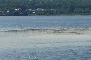 У Самарского моста под водой обнаружена труба, из которой 20 лет фекалии выливались в реку