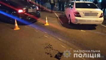 Харьковские полицейские ищут свидетелей аварии на проспекте Науки, - ФОТО