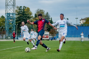 «Крымтеплица», «Гвардеец» и «Севастополь»одержали победы в 6-м туре Премьер-лиги КФС