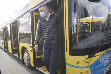 Министр экологии раздражен приобретением Киевом 200 автобусов МАЗ