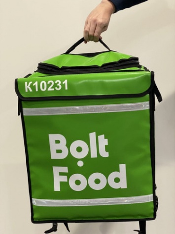 Bolt Food принимает на переработку использованные сумки курьеров