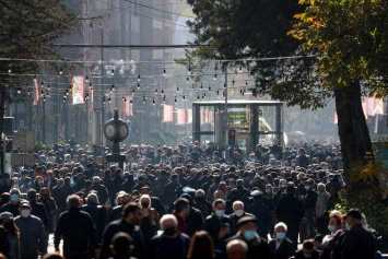 В Ереване тысячи участников митинга требуют отставки премьер-министра Пашиняна