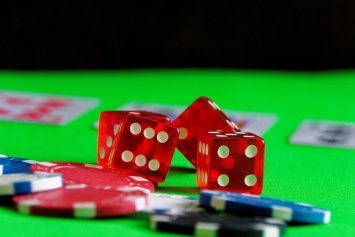 Кабмин определился с четырьмя членами комиссии по азартным играм