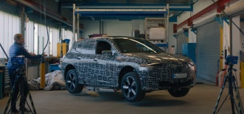 BMW дразнит на видео новыми iNext, MINI Electric GP и концепт Motorrad