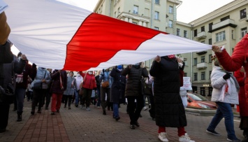 На участников протестов в Беларуси открыли более 900 уголовных дел - правозащитники