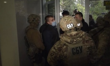 Медведчук и Кузьмин призвали ГБР расследовать деятельность СБУ при обысках в приемной Голубова