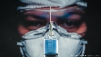 Вакцина от коронавируса на подходе. Готова ли Украина к массовой вакцинации?