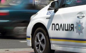 В Киеве ранним утром произошла стрельба посреди улицы, ранен полицейский