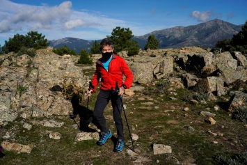 81-летний альпинист посвятит восхождение на гималайскую вершину жертвам COVID-19