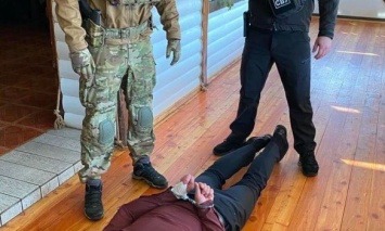 Суд арестовал главу Воловецкой ОТГ Михаила Попелича, который попался на взятке