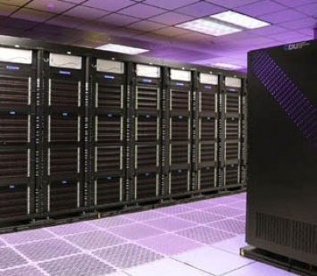 В Калифорнийском Университете создали суперкомпьютерный кластер для борьбы с Covid-19