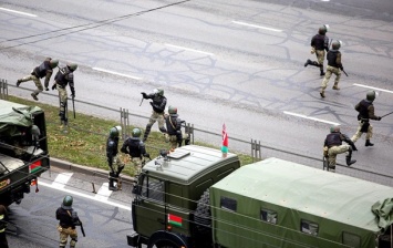 Взрывы на протестах в Минске: есть пострадавшие