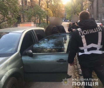 Правоохранителями в Запорожье был задержан сутенер (фото)