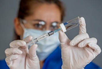 Johnson & Johnson начала третий этап испытания вакцины в Британии