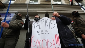 Под судом в Харькове требовали не возвращать проспекта имя Жукова