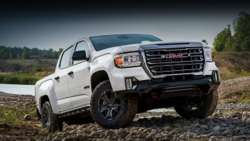 Пикап GMC Canyon AT4 получил новую версию