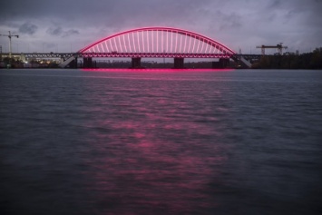 У Кличко впервые признали, что Подольский мост выйдет на Русановские сады