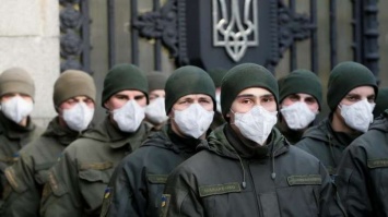 Нацгвардейцы взяли под охрану коронавирусные больницы в Херсоне