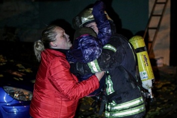 В Киеве вспыхнул пожар в многоэтажке