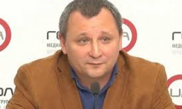 Кравченко: Власть не думает о защите своих граждан и не хочет закупать вакцину "Спутник V", поэтому украинцы позаботятся о себе сами