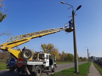 В Павлограде неизвестные выкрали 600 м кабеля уличного освещения и 10 светильников, - помогите выловить идиотов